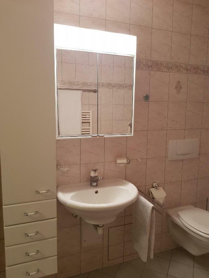 Apartement-Gite Rural A 3 Km De Delemont Courcelon Exterior photo